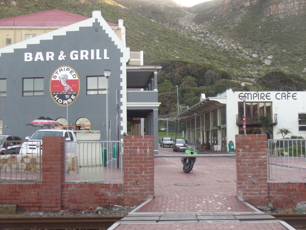 Ferienwohnung Royal At Sea Muizenberg Exterior foto
