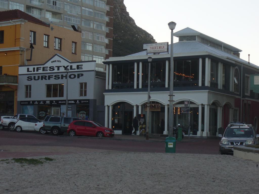 Ferienwohnung Royal At Sea Muizenberg Exterior foto